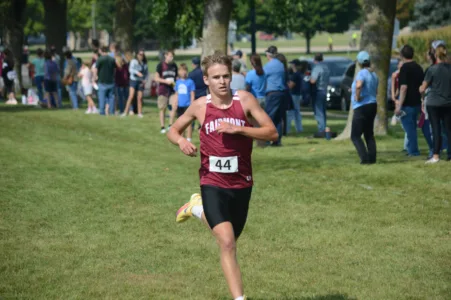 Cardinals cross country gears towards I-90